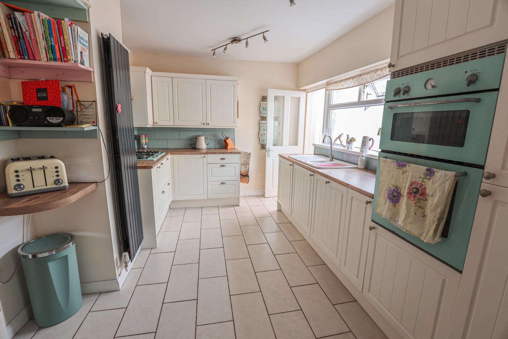 Clinton, Eagleswell Road, Boverton, Llantwit Major, Vale of Glamorgan, CF61 1UF